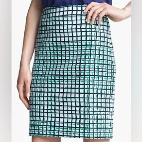 EUC KATE SPADE Stylish Green and White Checkered Mid Length Skirt, Fully Lined - Picture 9 of 16